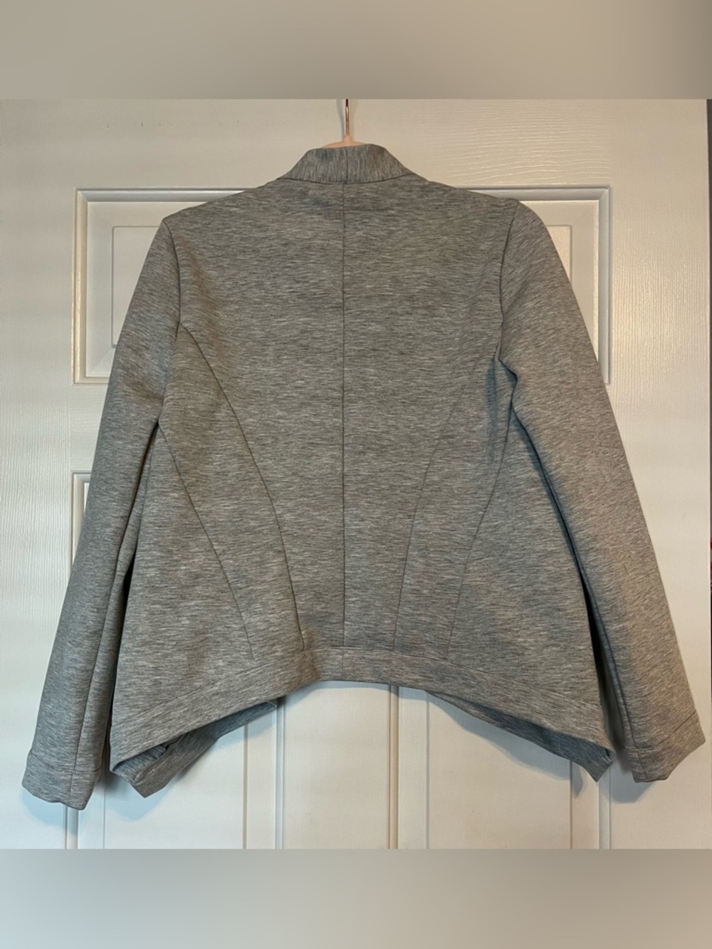 Carolina Belle Light Grey Draped Open-Front Blazer - Picture 3 of 4